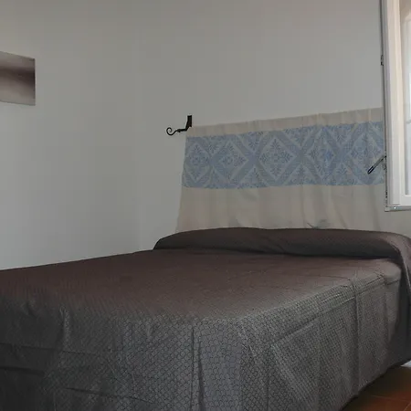 Bed and breakfast Sulis 3*